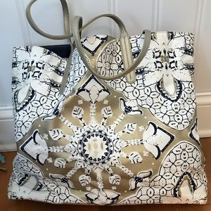 Canvas Beach Tote